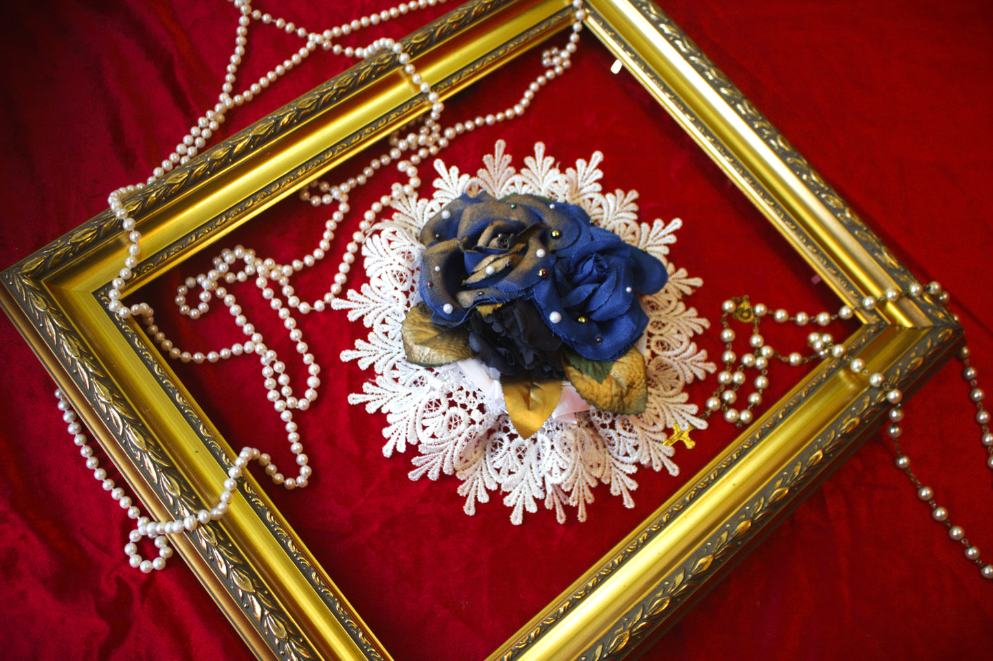 Roses d'or Bleu headpiece