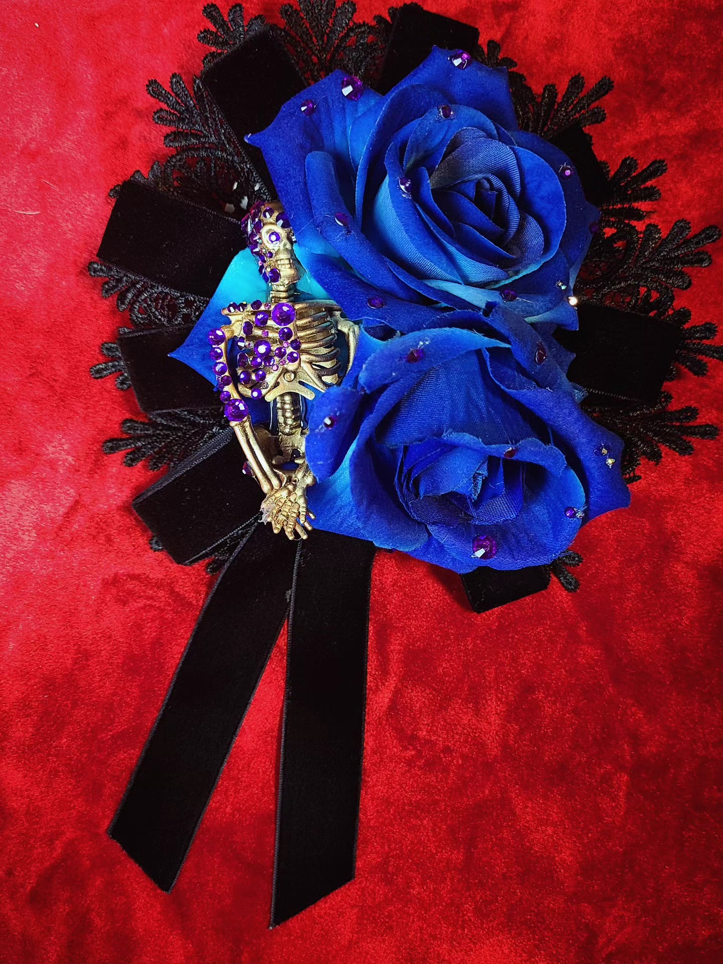 BLUE ROSE NIGHTMARE HEADPIECE